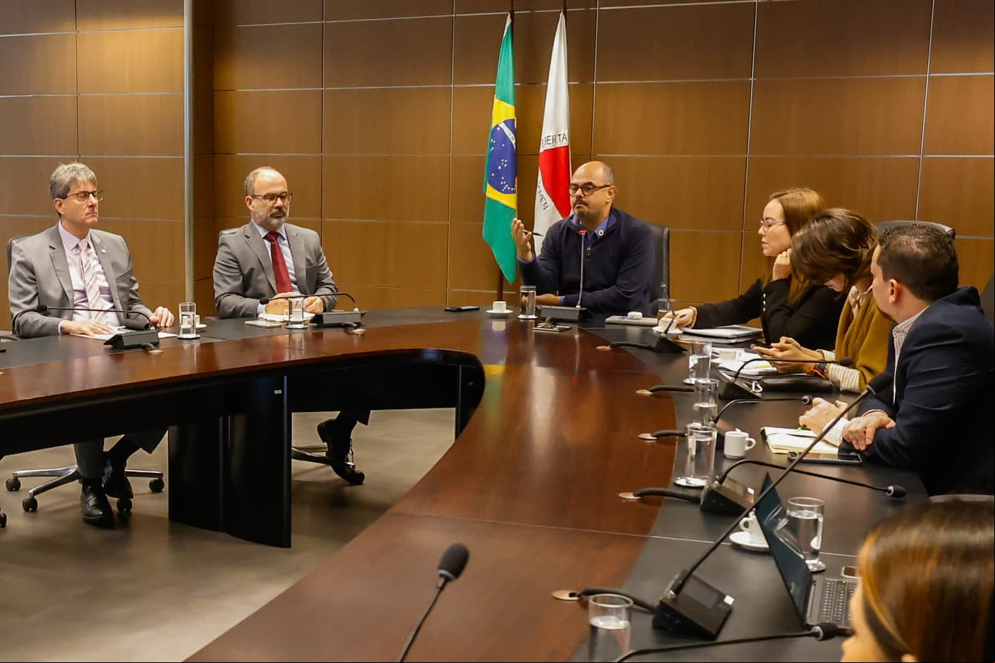 O vice-governador Mateus Simões (Novo) presidiu na manhã desta sexta-feira (13 de junho) uma reunião do Comitê Gestor do Propag (CGPropag)